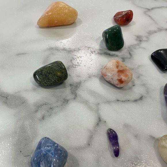 Assorted Crystal Collection - Picture 7 of 8